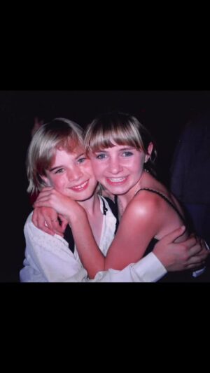 Beverley Mitchell Instagram - Can’t believe you are 40! @iamdavidgallagher I couldn’t let the day pass without a little trip down memory lane! We have known each other a long damn time and I am honored to call you family! Happy birthday! Welcome to the 40 club!! #simon #cuwtc @cuwthecamdens let’s do this! #7thheaven #family and big shout out to @gettyimages for capturing our adventures before our phones had cameras! Yeah we are that old! When people used real cameras with film!!!!