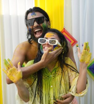 Bhavini Purohit Instagram - More colors, more laughter, more memories—Holi done right! 🎉💖 #HoliHai”
.
#influencer #holi #festival #festive #colours #holifestival #family #party #happiness #crazy #couple #couplegoals