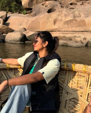 Bhavya Gowda Instagram - ✨

#bhavyagowda670 #geetha #bhavya #bhavyagowda670 #geetha #kannada #kannadathi #kannadasongs😘😘🎶🎶 #hampi #hampidiaries #hampitourism #historical #bb #bbk11
