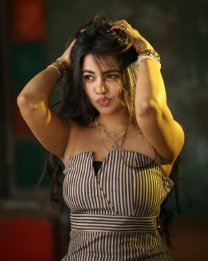 Bhavya Sri Instagram - ❤️✨✨✨✨❤️🐌🤎🐻
#pc @rjkamal_p
