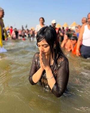 Bhavya Trikha Instagram - #mahakumbh 🙏✨