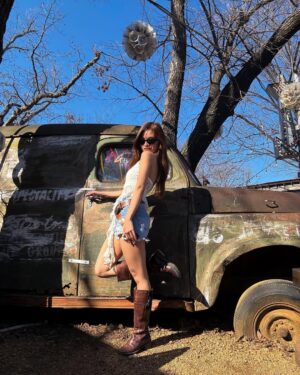 Bianca De Vera Instagram - howdy