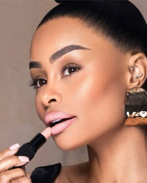 Blac Chyna Instagram - Ready, set, glow! 💫 Introducing 'Brat' Matte Lipstick - the perfect pop of color for any look! 💋 @heartspurecosmetics is your go-to destination! 💕 www.HeartsPureCosmetics.com