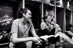 Breanna Stewart Instagram - You were there for a lot of my firsts and I was there for a lot of your lasts. Thank you Dee 🐐