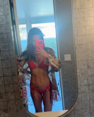 Brooke Burke Instagram - February Faves 📷>cozy moments, mindful adventures, &  memories made! 🙏❤️ #PhotoDump #FebruaryFeels #retreatlife #costarica @brookeburkebody   @yogando.style
