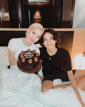 Bunga Citra Lestari Instagram - Still smiling from last night…
Thank you, my annoyingly cute husband @tikoaryawardhana  for arranging this beautiful surprise for me beserta pre birthday dinner and spa treatmentnya 😘
And @noah.sinclair , thank you for making Mommy smile by coming here, even when you were tired.. That means so much to me..
Terima kasih juga untuk Oma @emmymuchlis dan semua yang sudah datang..
You guys truly made me so happy..

It was such a beautiful surprise, and I feel so loved,
and just really, really grateful.. ❤️