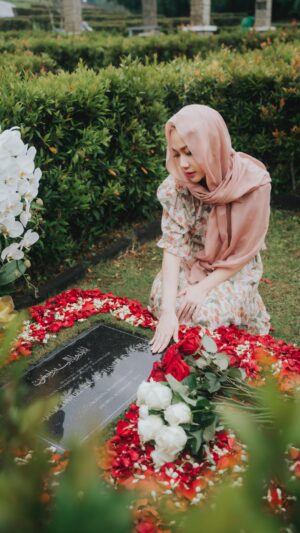 Bunga Citra Lestari Instagram - Five years have passed, but the ache of your absence remains.. Life moves forward, yet we carry you in every moment, every prayer.. So much has changed, but our love for you never will.. You are missed beyond words, loved beyond measure, and remembered always.. ❤️