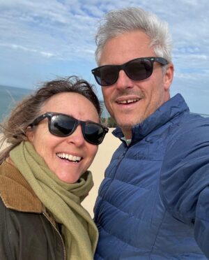 Camila Raznovich Instagram - Dune de Pilat….amazing place! #dunedepilat #france #ustime❤️ #timeoff #discovering