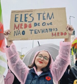 Capicua Instagram - 🥲❤️ Obrigada!
O 8M já é um dia emocionante... Com todas estas imagens então...
🙈💝
