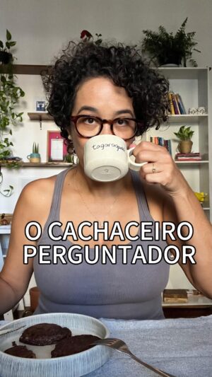 Carolina Loback Instagram - Bom dia! A pessoa recusa água e a gente não questiona, mas vai recusar uma cervejinha pra ver se ela tem paz no rolê… agora virei essa pessoa que fala “rolê”.

#café