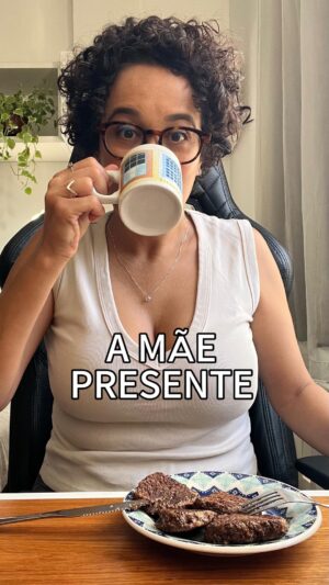Carolina Loback Instagram - Bom dia pra você que já começou a semana virada no Jiraya.

#café #segunda #maternidade