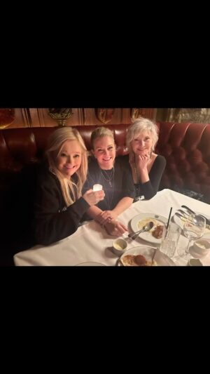 Caroline Rhea Instagram - Really one day for #internationalwomensday ? Please enjoy these incredible women who are exceptional, brilliant Queens who inspire me. #comedy #comedians #witches #vampire #lawyers #authors #producers #fyp #doctors #sexandthecity #standup #icons #daughters #sisters #oldfriends #actress #Oscar winners #funny #designer #producer #Goddess #entrepreneur #loveofmylife