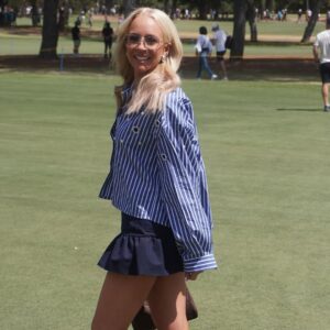 Carrie Bickmore Instagram - Loved @livgolf_league ⛳️ 
Golf made fun!!!!!
#LIVgolf
@sandroparis 
Styling @elliotgarnaut 😘
@sprayaus