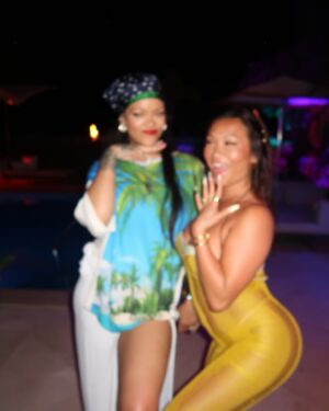 Cassie Yeung Instagram - wassup riri?? (I am unwell) @badgalriri @pumasportstyle #fentyxpuma #fentyxpumabarbados2025