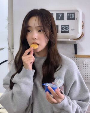 Chae Soo-bin Instagram - 