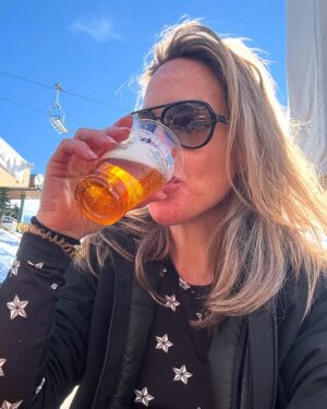 Chantal Baudaux Instagram - Feliz cumpleaños para mi ! 🙏🏻cumplir años es un privilegio gracias a todos por estar y por todo su amor ❤️