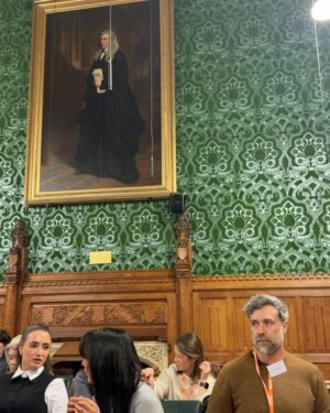 Charli Howard Instagram - I was SO honoured to go to the Houses of Parliament again yesterday with my @glamouruk fam to take part in a roundtable about image-based abuse and the danger of deepfakes ❤️ I’ve been a part of this campaign since the beginning & while a lot has been achieved in the past year, there’s still a LONG way to go in maintaining women and girls’ safety. I’m in awe of all the activists, campaigners, charities and MPs helping bring awareness to this issue. Amazing things happen when we come together & educate young people on internet safety 💻👸🏼👸🏾👸🏻👸🏿👸🏽 #girlpower #myimagemychoice