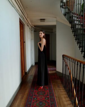 Charlotte Cardin Instagram - Dream Valentine in my dream dress ♥️ 

Bravo mon amour @aliocha.s et merci mon ami @jacquemus