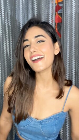Charvi Tanya Dutta Instagram - Vibe hai ji .. vibe 🧡