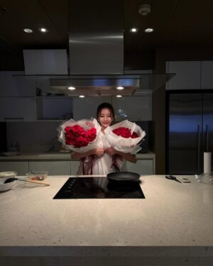 Chayanit Chansangavej Instagram - ไม่ได้ชอบเอาชนะ แต่เพราะอะไรทำไมต้องแพ้อะเตง . - happy v month