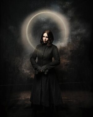 Chelsea Wolfe Instagram - make sure you’re signed up to my newsletter (link in bio!) for some exciting news & a first look at a special performance video..

photo by the great @jason.w.blake 

makeup by the wondrous @kalikennedy 

coat is @ovate 

🖤🖤