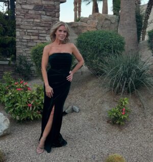 Cheryl Hines Instagram - Happy Oscars Night.