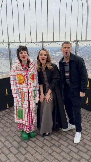 Chloe Fineman Instagram - Live from the Empire State Building, It's Saturday Night!

Watch SNL50: The Anniversary Special LIVE TONIGHT at 8 ET/5 PT on NBC and Peacock