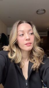 Actress Chloe Lang HD Photos and Wallpapers March 2025