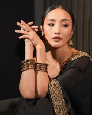 Chum Darang Instagram - Bobby Doll in Saree 🖤
For @ndtvmarathi entertainment awards.
.
.
.

Outfit: @kreationby.kj 
Hair & make up 💄: @beautyeshhh 
📸 : @dipeshpatel_photography