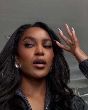 Ciara Miller Instagram - Loving Q1