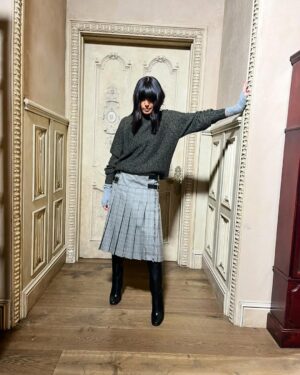 Claudia Winkleman Instagram - The final week. We’re on at 9. All love to @sineadmckeefry @lucyg_on_tour @sarah_taylor_hair_stylist @catherinemoran