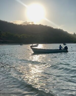 Columba Diaz Instagram - The True Adventures of a Forbidden Love Affair in Zihuatanejo, @casazih
