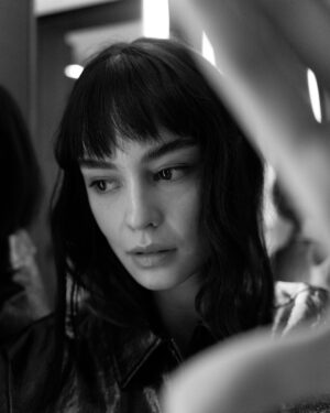 Courtney Eaton Instagram - On Sunday, @courtneyeaton brought CULTURED along to @ullajohnson’s Fall/Winter 2025 runway show. The @yellowjackets star started her morning with a chai run and ended it with a visit to @themuseumofmodernart. Swipe through for snaps from her day.