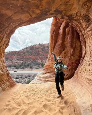 Cynthia Rothrock Instagram - Sand Canyon Utah #cynthiarothrock #hikingutah #sandcanyon