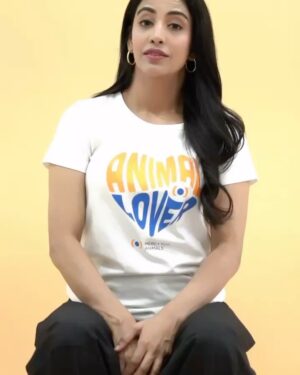 Daksha Nagarkar Instagram - Fuel your body the right way clean, green, and full of life! I’ve teamed up with Mercy For Animals @mfa_india India to show how choosing vegan is a win for animals, the environment, and YOU! Eating more plant-based foods keeps me strong and energized while also helping reduce animal suffering, protect the planet, and improve overall health. Let’s make a difference together! Visit mercyforanimals.in (Link in bio) for tips on staying vegan and embracing a compassionate lifestyle.