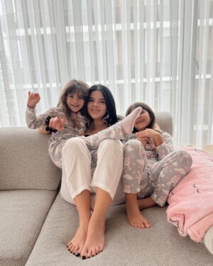 Damla Ersubaşı Instagram - Tavşanlar 🐰🤍