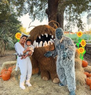 Dana Alexa Instagram - The Man, the myth, the Mountain ⛰️ 

It only felt right for Everest to be his namesake for his first Halloween so the rest of the family showed out as the creatures of the Himalayas 😅 feat: Mount Everest, papa abominable snowman, mama snow leopard, and Charli The Yak. 

Happy Halloween 👻 

What did you dress as for Halloween!? Tell us in the comments 😍