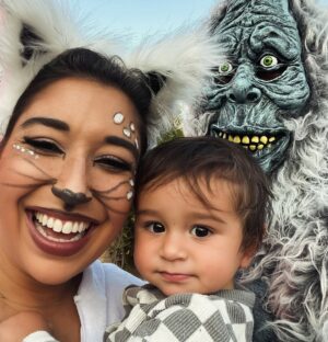 Dana Alexa Instagram - The Man, the myth, the Mountain ⛰️ 

It only felt right for Everest to be his namesake for his first Halloween so the rest of the family showed out as the creatures of the Himalayas 😅 feat: Mount Everest, papa abominable snowman, mama snow leopard, and Charli The Yak. 

Happy Halloween 👻 

What did you dress as for Halloween!? Tell us in the comments 😍