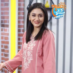 Dania Enwer Instagram - Pink on Mornings 💕
.
.
.
.
.
#talkshow #morningmotivation #competition #comparisons