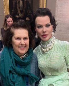 Actress Debi Mazar HD Photos and Wallpapers February 2025