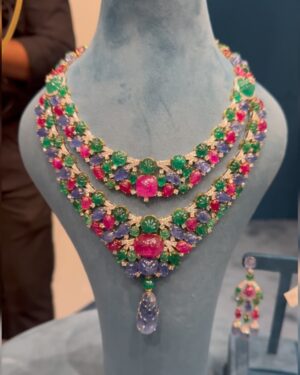 Deiya Sindhi Instagram - Day 1 of the @llwindia Ajio Luxe Weekend unfolded in the most refined way. @purefacets  @suzkr , showcased exquisite jewellery that captured the essence of sophistication, while a chance encounter with @imeshadeol added a touch of charm to the experience✨ 
@tudorwatch @timeavenueindia ‘s impeccable craftsmanship in watches, presented by @rizwanbachav was a masterclass in luxury⌚ 
The @tyaanijewellery fashion show redefined elegance, blending timeless tradition with bold innovation on the ramp💍✨ 
The evening culminated with @kunalrawalofficial ‘s after-party, an unforgettable celebration of style and energy, marking the perfect end to an extraordinary day🥰✨

#ajioluxeweekend #invited #purefacets #tudors #event #tyaanijewellery