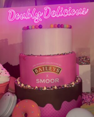 Deiya Sindhi Instagram - 2024 was filled with incredible collaborations, but this one has to be my absolute favorite @baileysofficial X @smoorchocolates! Turning the iconic Baileys into delightful little chocolates was the sweetest way to wrap up the year!

A huge thank you to @parikshaat,  @punjabipankaj, @triptibhatiagandhi, @detales_communications  for making this experience so special. Here’s to ending the year on a sweet note and looking forward to more exciting moments in 2025!

P.S. They asked us to dress up like our fav treat and I take my dress codes very seriously 😋😉 

Outfit- @myntra