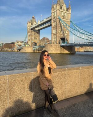 Diana Khan Instagram - POV: You are again staring at my pictures😉