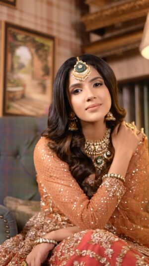 Diljott Instagram - ♥️गुल खिले चाँद ♥️

Soulful melodious naghmein @richasharmaofficial 🎶💕

Jewels: @manimuktaajewels
Video: @capturing_master 
Outfit: @kulwinder_nagra
Clicks: @shamsherslens
Makeup: @themakeupbox_byginnie

#RichaSharma #Naghmein @sufiscore #GulKhileChand #Diljott