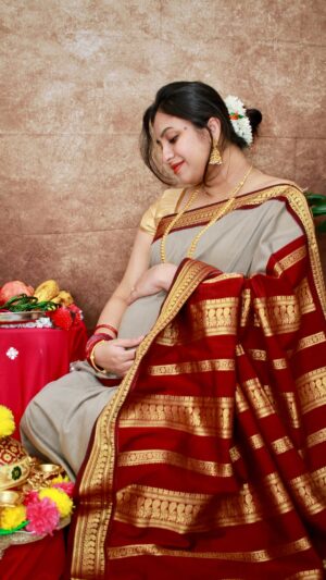 Dimple Harika Instagram - Where tradition meets the joy of new beginnings 🌸✨🫶
Celebrating the beauty of motherhood. 🤰🏻

#motherhood #newbeginnings #maternityshoot #traditionalmaternityshoot #pregnancyjourney #maternitymoments #memoriesforlife #babybumplove #babybump #preggolife #newmom #pregnancyoutfit #pregnancyfashion #pregnancyphotoshoot #trendingreels #trendingreelsvideo #saree #telugu #traditional #goldjewelry #jewelry
