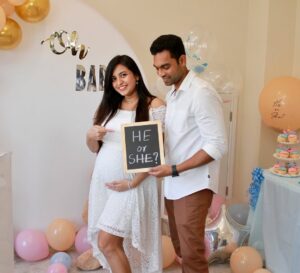 Dimple Harika Instagram - Li’l details from our Gender Reveal 🧸🫶✨ 
Blue or Pink, what do you think? 💙🩷
.
.
.
.
#genderreveal #details #boyorgirl #teamblue #teampink #genderrevealparty #genderrevealcake #momtobe #parentstobe #littlelove #babyshower #babybear #babycoming