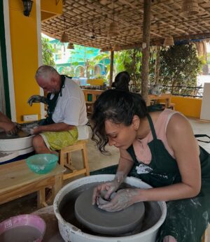 Dipannita Sharma Instagram - The week so far …
##goadiaries #pottery #beach #coffee #greatcompany 

@nikita_rathore09 @houseofniso