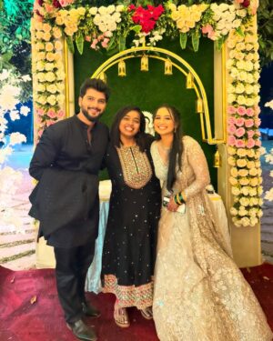 Divya Pugaonkar Instagram - #DivyAkshay Wedding Done ✅❤️
Congratulations @divyasubhashpugaonkar_official & @aesthetic.akshay on your wedding.
Wishing you both a lifetime of love, happiness and prosperity ahead.✨Stay blessed and keep being the crazy romantics as you are!🥰
These 4 days were a riot of fun, rush, craziness and drama! Thanks for choosing me for what I do the best.😛 Means alot. See you two soon.😘
.
Divya & Akshay’s Wedding Management, Collaborations, Content Sharing, PR, Social Media Management was done by @wechitramedia and team.✨
.
@stillphotography.in you boys were fabulous.❤️
@_shrutiee_236 love and only love.😘
@suvidhafashion your outfit stole the show😍
@pngjewellers your jewellery was just perfect ♥️
@srresortpanvel great location.✨
@madhurikhese_makeupartist & team great job.🥳
@blush_bhakti fab wedding day outfits.✨
@shalmalee_t your styling was amazing ❤️
@kkanchan_mehendi_ & team, beautiful mehendi.😍
@swatiwaghcreation amazing floral jewellery and garlands❤️
tanuleecreations your beautiful mundavlya made the look complete.👍🏻

To the whole team and people involved, there may have been times where we must have lacked things & time, may have had to rush, I may have been rude and dominating but it was need f the hour.😛 & thanks for all the small-big efforts you took to make this a success. Love you all always✨
.
#FromFacebookToPheras #DivyAkshay #Wedding #Blessed