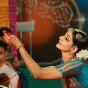 Divyaa Unni Instagram - നെല്ലുവായ് ശ്രീ ധന്വന്തരി ക്ഷേത്രത്തിലെ 
ഏകാദശി മഹോത്സവം 2024
.
ശ്രീമതി ദിവ്യ ഉണ്ണി അവതരിപ്പിച്ച നൃത്തം...
.
.
Dancer : @divyaaunni
Photos : @midhunnelluvaiphotography
.
.
. #NELLUVAI
#nelluvai__dhanwanthari__temple 
#nelluvaidhanwanthari 
#nelluvaya 
#nelluvai_dhanwanthari_kshethra