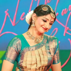 Divyaa Unni Instagram - നെല്ലുവായ് ശ്രീ ധന്വന്തരി ക്ഷേത്രത്തിലെ 
ഏകാദശി മഹോത്സവം 2024
.
ശ്രീമതി ദിവ്യ ഉണ്ണി അവതരിപ്പിച്ച നൃത്തം...
.
.
Dancer : @divyaaunni
Photos : @midhunnelluvaiphotography
.
.
. #NELLUVAI
#nelluvai__dhanwanthari__temple 
#nelluvaidhanwanthari 
#nelluvaya 
#nelluvai_dhanwanthari_kshethra